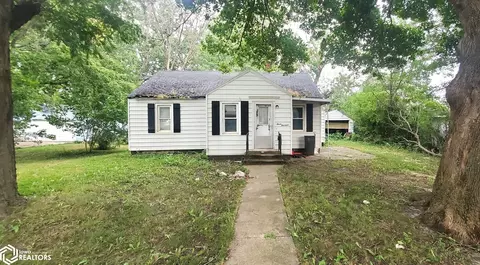 314 N Harrison St, Laurens, IA 50554