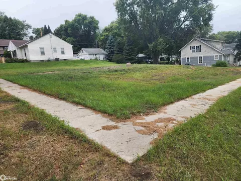 508 Barnes St, Ida Grove, IA 51445