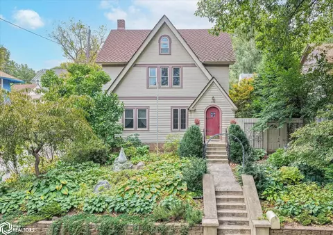 904 N 6th St, Red Oak, IA 51566