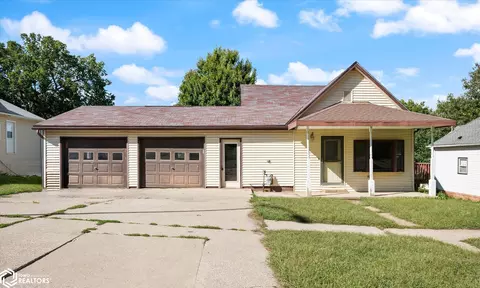 1102 Hill St, Harlan, IA 51537