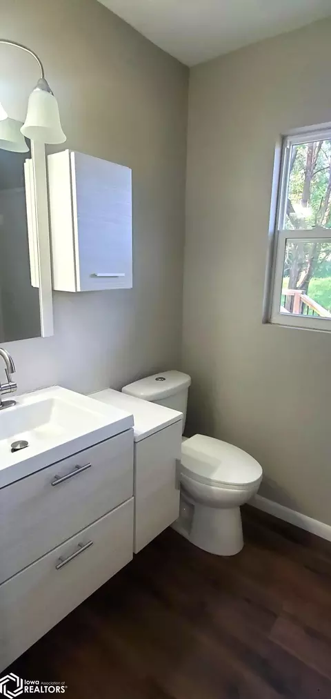 Bath - 2910 Highway 30 E, Denison, IA 51442 photo 1 of 3