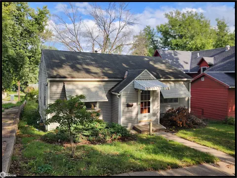 906 Poplar St, Atlantic, IA 50022