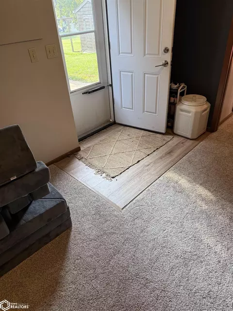 Entry Way - 730 N 20th St, Denison, IA 51442 photo 4 of 4