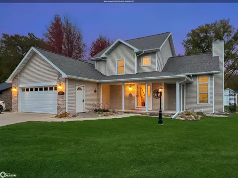 2009 Briardale Dr, Iowa Falls, IA 50126