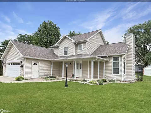 2009 Briardale Dr, Iowa Falls, IA 50126