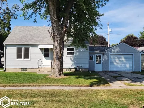 132 W Main St, Manly, IA 50456