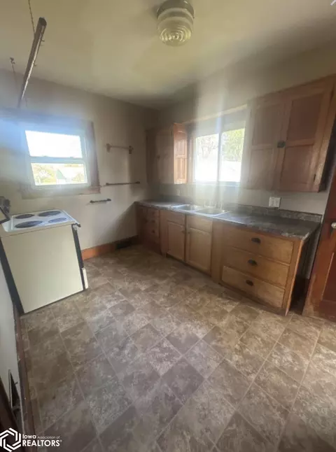 Kitchen - 390 E Patrick St, Dougherty, IA 50433 photo 1 of 1