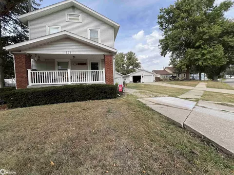 203 Russell St, Creston, IA 50801