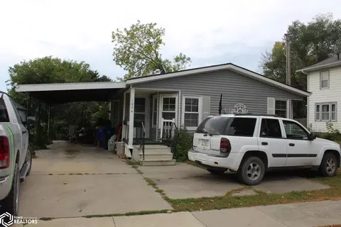 1044 Bush Ave, Garner, IA 50438