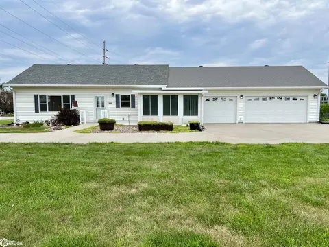 608 Adair St, Griswold, IA 51535