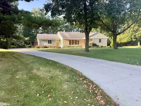 407 Edgewood Ave, Jefferson, IA 50129
