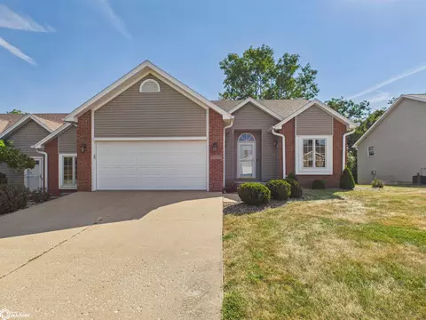 3267 Brookshire Dr, Keokuk, IA 52632