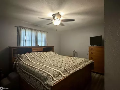 Bedroom - 554 Prairie Ave, Derby, IA 50068 photo 1 of 3