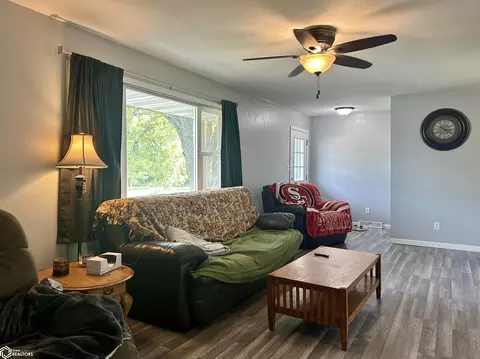 Living - 554 Prairie Ave, Derby, IA 50068 photo 1 of 3