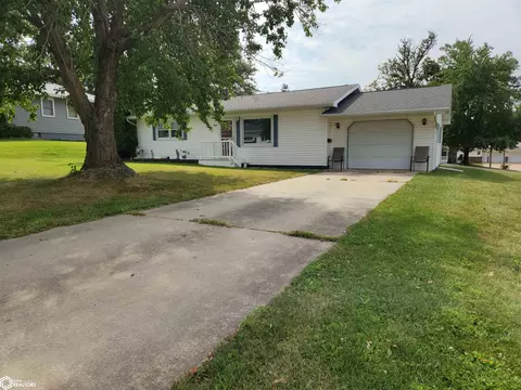 400 E 12th St, Tama, IA 52339