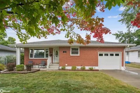 318 Ruthella Dr, West Burlington, IA 52655