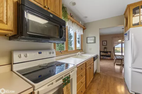 1815 Quail Ave, Garner, IA 50438 photo 12