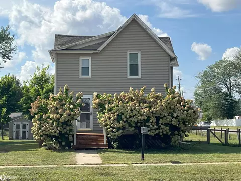 1533 Reed St, Grinnell, IA 50112