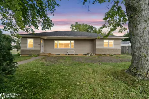 306 Warner St, Colo, IA 50056