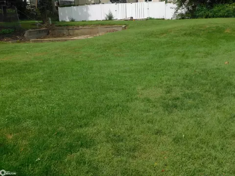 Exterior - 1420 3rd Ave S, Denison, IA 51442 photo 6 of 6
