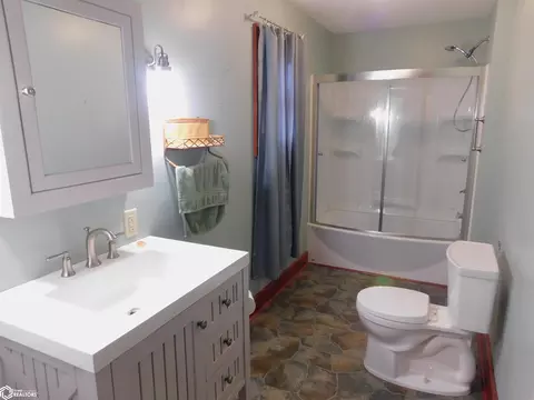 Bath - 1420 3rd Ave S, Denison, IA 51442 photo 1 of 2