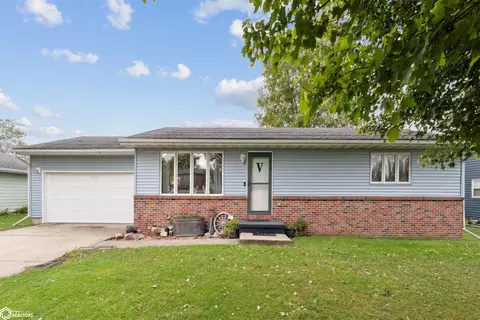 612 2nd St NW, State Center, IA 50247