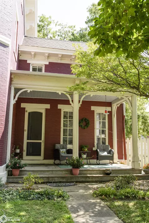 630 Avenue E, Fort Madison, IA 52627