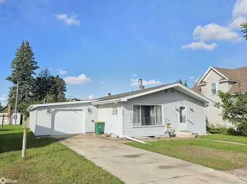 210 E Taft St, Manly, IA 50456 photo 2