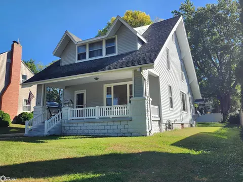 609 Court St, Ida Grove, IA 51445