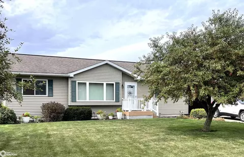 101 SE Union St, Morning Sun, IA 52640