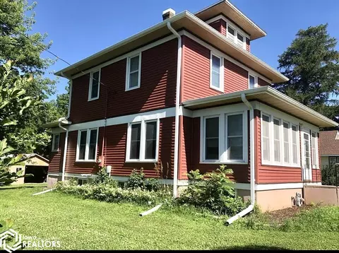 801 10th St S, Northwood, IA 50459