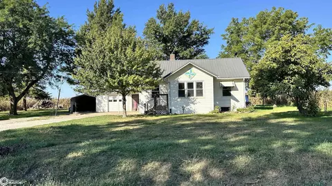 2821 Rutledge Ave, Oskaloosa, IA 52577
