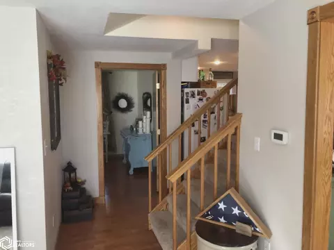 Entry Way - 313 E 3rd St, Arthur, IA 51431 photo 6 of 6