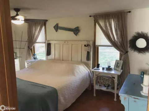 Bedroom - 313 E 3rd St, Arthur, IA 51431 photo 2 of 7