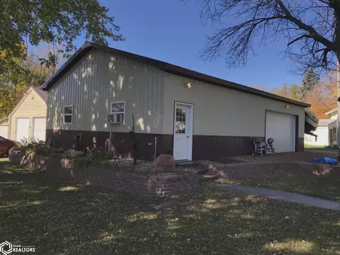 Other - 313 E 3rd St, Arthur, IA 51431 photo 6 of 7