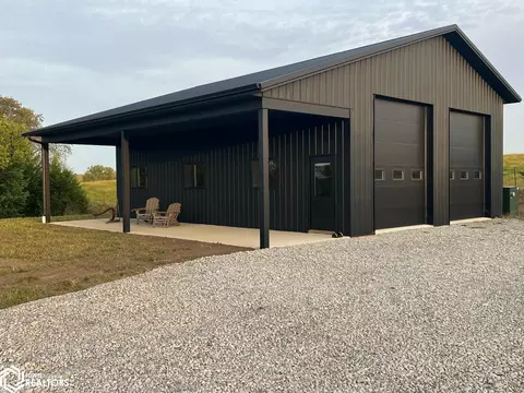 1229 130th St, Gravity, IA 50864