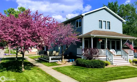 600 S Shore Dr, Clear Lake, IA 50428