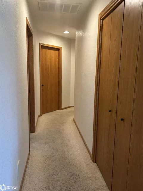 322 16th Ave NE, Hampton, IA 50441 photo 23