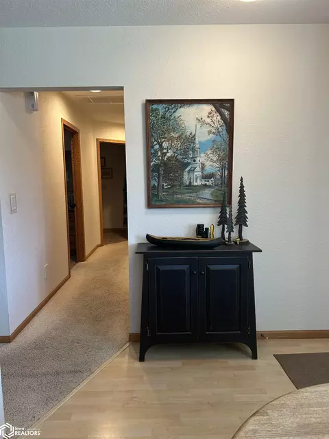 322 16th Ave NE, Hampton, IA 50441 photo 8