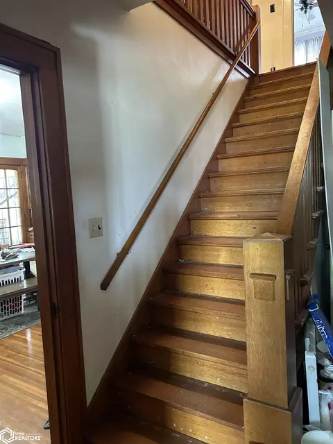 Entry Way - 511 E 5th St, Atlantic, IA 50022 photo 2 of 5