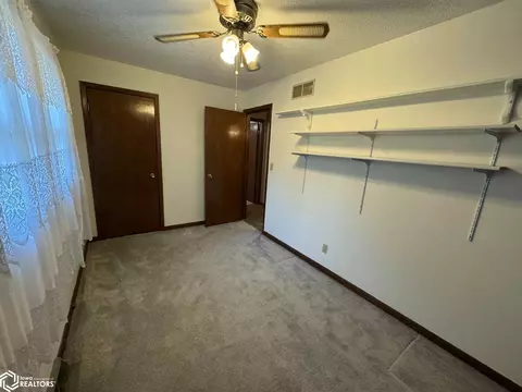 339 E Madison St, Centerville, IA 52544 photo 19