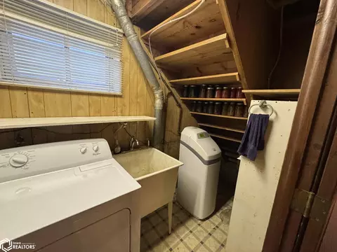 339 E Madison St, Centerville, IA 52544 photo 29