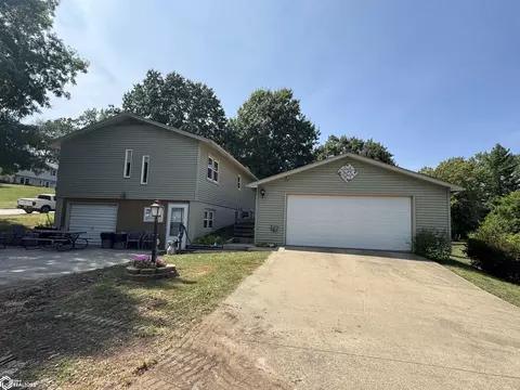 339 E Madison St, Centerville, IA 52544 photo 3