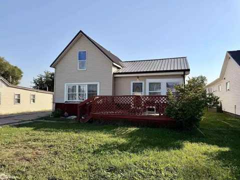 609 N 5th Ave, Marshalltown, IA 50158