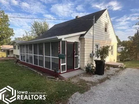 418 Carter Ave, Ottumwa, IA 52501