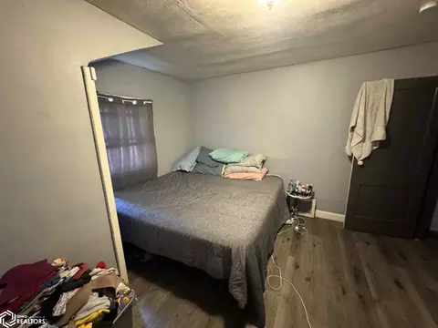 Bedroom - 301 E Walsh St, Centerville, IA 52544 photo 7 of 9