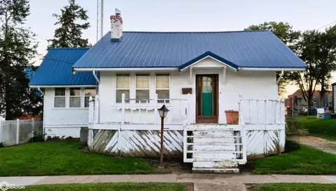 302 W Prairie St, Centerville, IA 52544