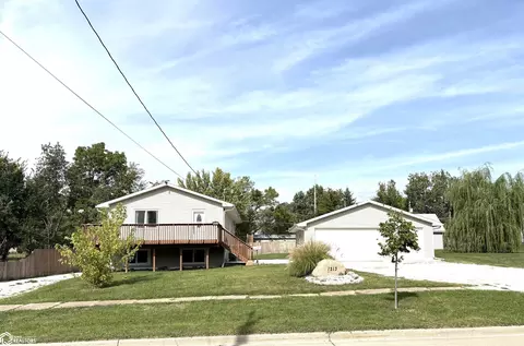 1213 3rd Ave W, Oskaloosa, IA 52577