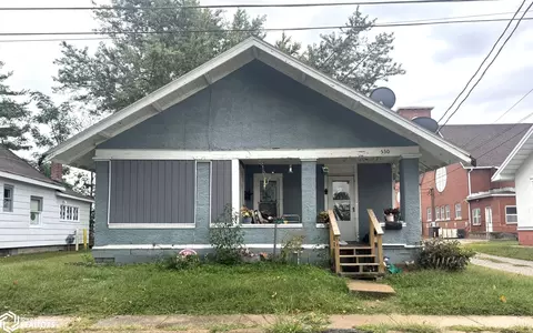 530 W Van Buren St, Centerville, IA 52544
