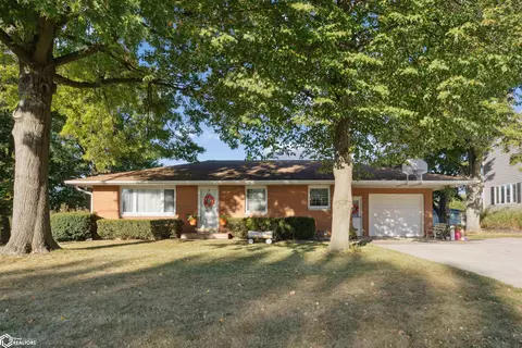 507 S Main St, Mount Pleasant, IA 52641